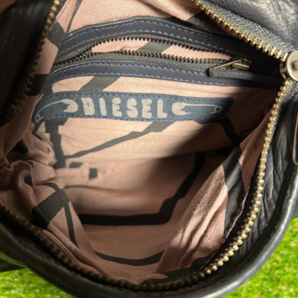 Diesel Suave Hard Core Blue Leather Canvas Messenger Crossbody Bag 00XA50PR421